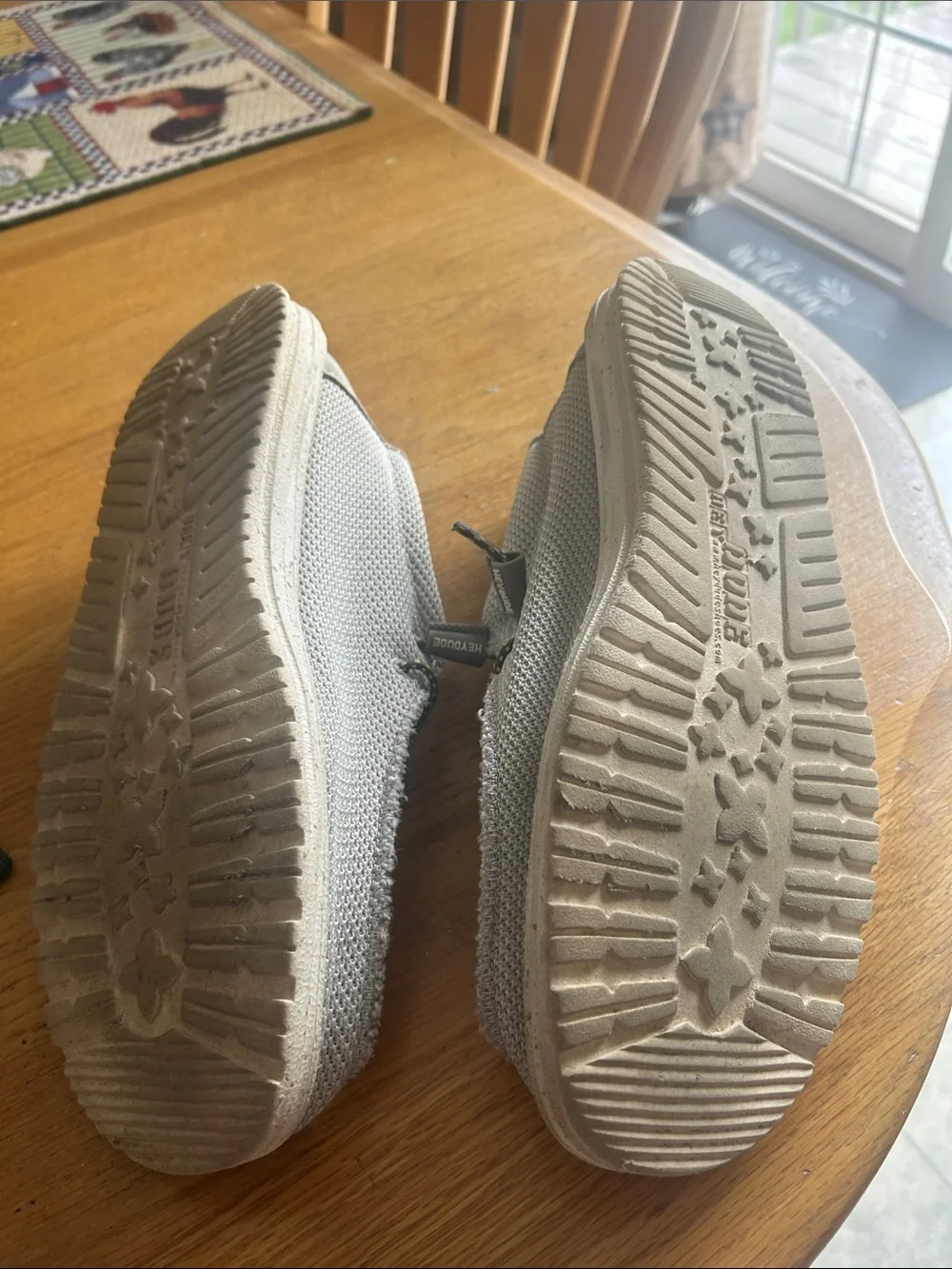 Hey Dude Mens Shoes